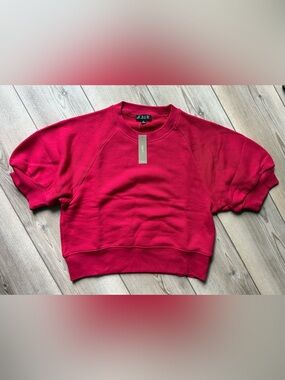 J crew s/s sweatshirt NWT
